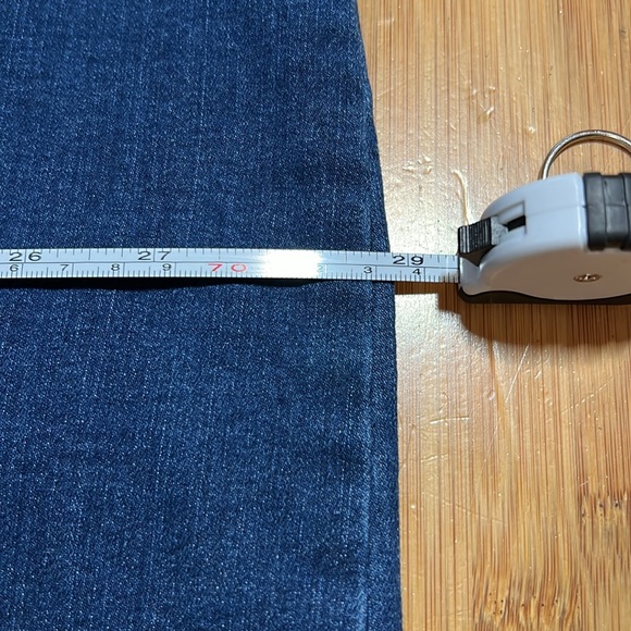 NWT NEW Women’s Size 30 Dark Wash Denim Jean Skirt with zipper. Plus size - Picture 8 of 8